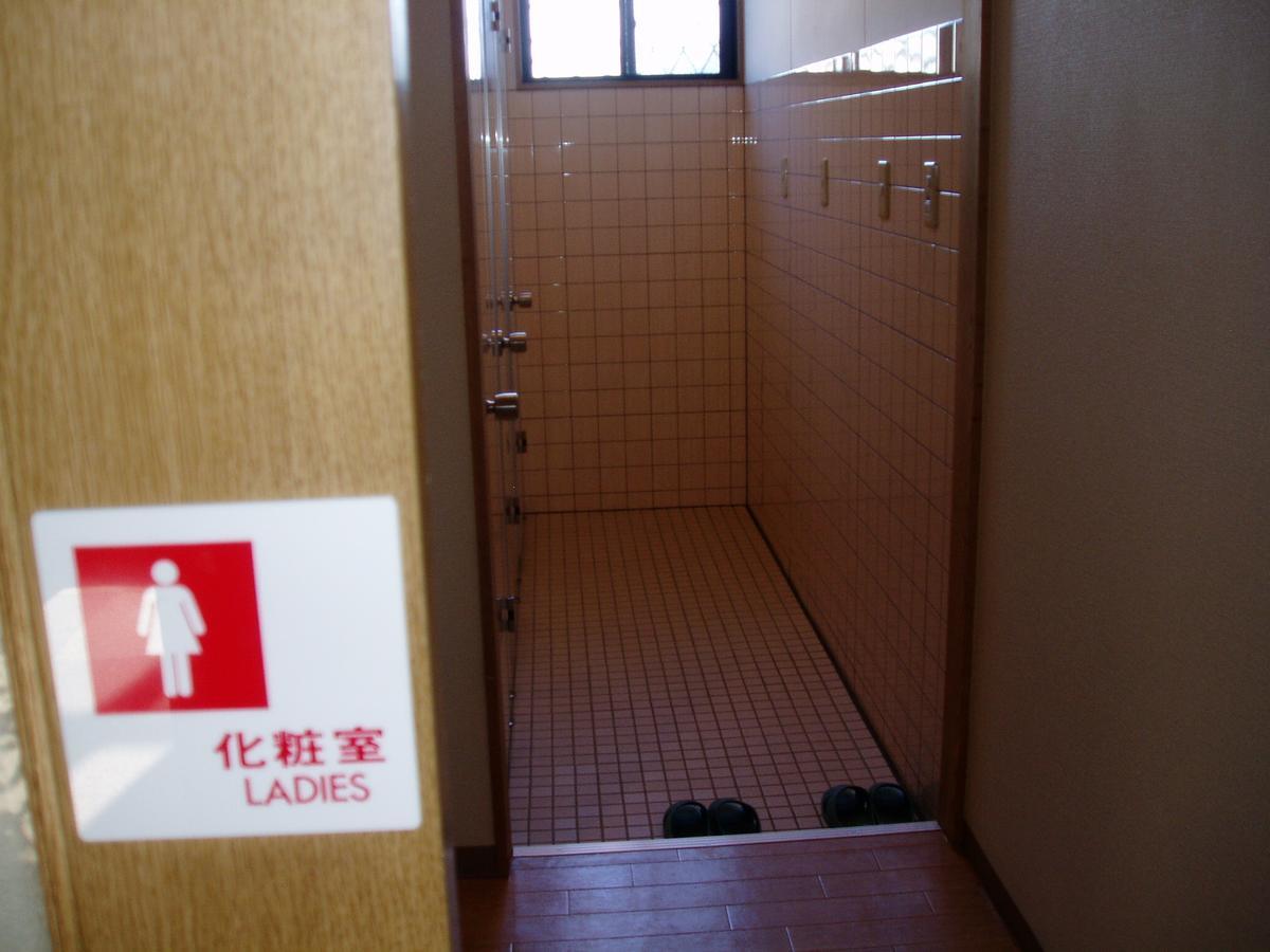 Yakushima Youth Hostel Exterior foto